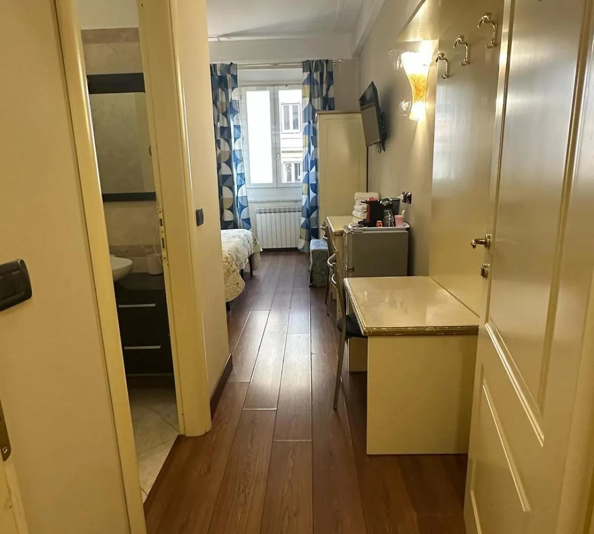 Termini station holidays Roma İtalya